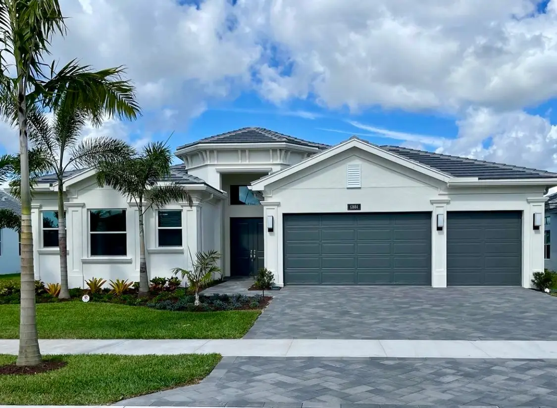 Valencia Grand Boynton beach homes for sale